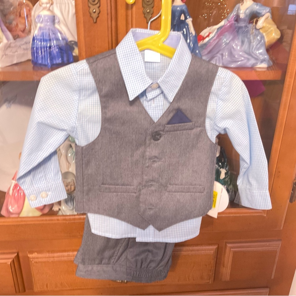 Edgehill Collection Gray and Blue Kids Vest Set